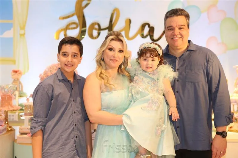Arthur, Ticiana, Sofia e Ticiano Rego