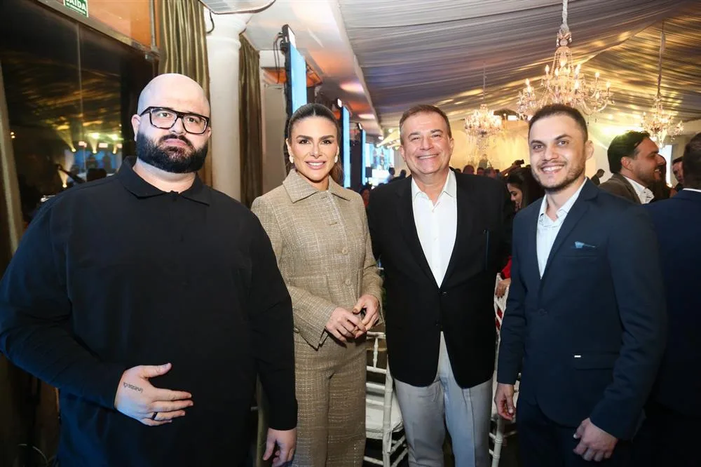 Alexandre Saveh, Bianca Saraiva, Ricardo Bezerra e Viana Jr.