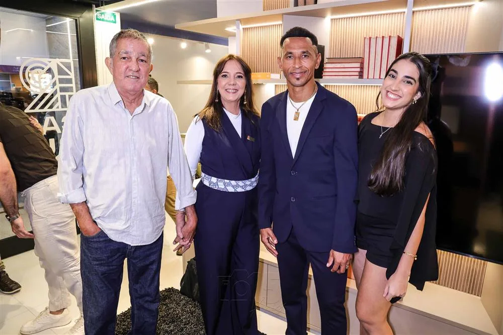 Carlos, Simone Moraes, Ciel Ferreira e Carla Moraes