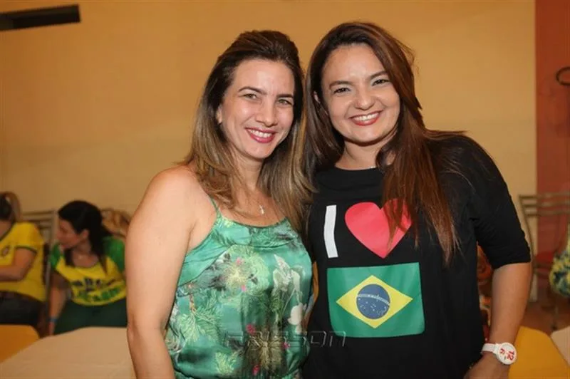 Carmilse Marinho e Gigi Passos