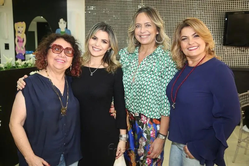 Aniversário de Liliane Veloso