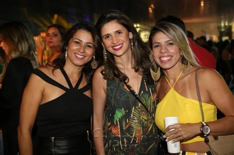 Aline Carvalho, Denise Vasconcelos e Paloma Silva