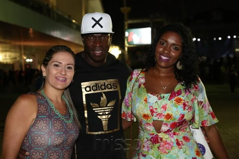 Barbara Melo, Regis e Amanda Soriano