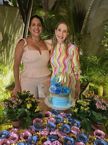 Elisa Oliveira e Marjorie Marshall