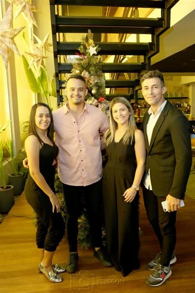 Aline Rodrigues, Paulo Máximo, Carol Assunção e Lino Vieira