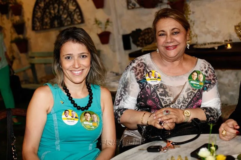 Adriana Frota e Teodora Ximenes