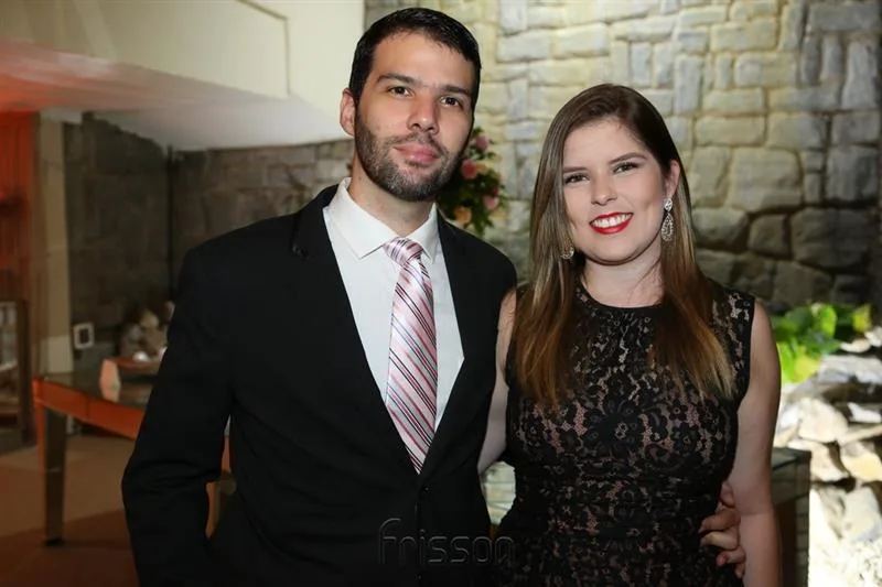 Brian e Karina Viegas