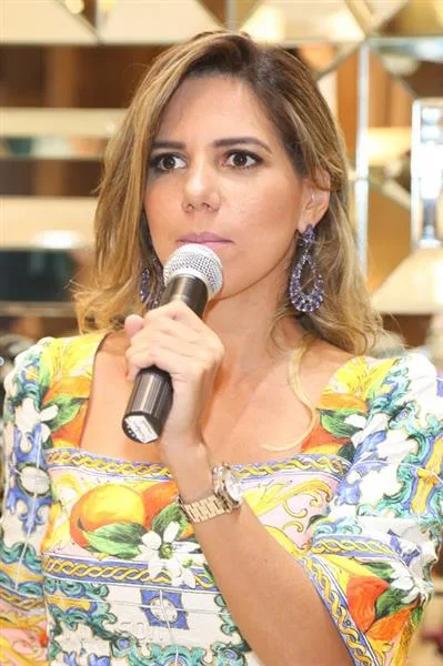 Ana Carolina Fontenele
