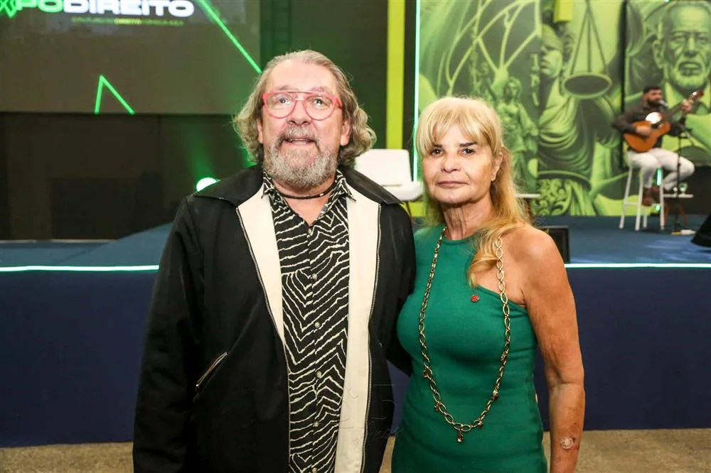 Antonio Carlos de Almeida (Kakay) e Rita Cortez