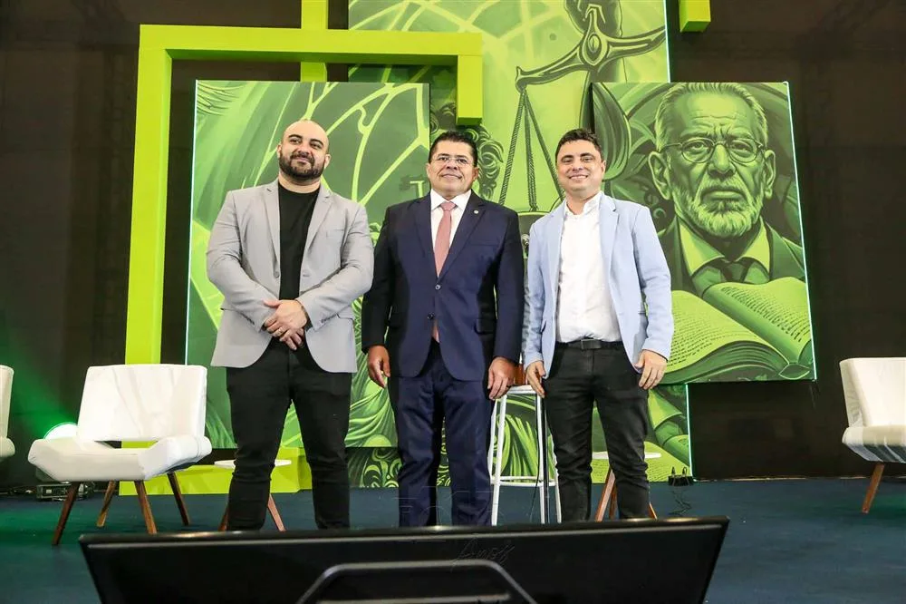 Alan Cristian, Valdetário Monteiro e Mauro Xavier