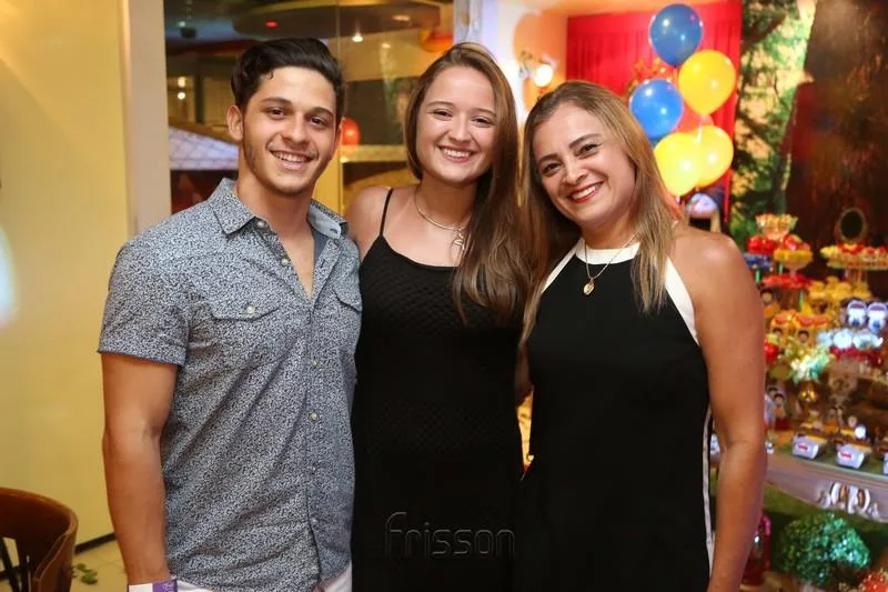 Alexandre Mont'Alverne, Marina e Valéria Frota