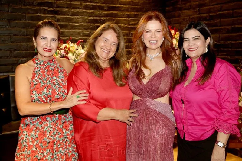 Carla Melo, Safira Moreira, Cláudia Quental e Denise Pinheiro