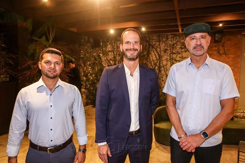 Aldefredo Mendes, Luis Gustavo Viana e Régis Medeiros