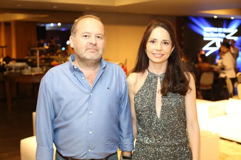 Alexandre Vidal e Cristina Amora