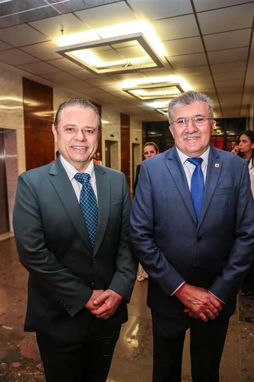 Claudio Pinho e Antônio Henrique