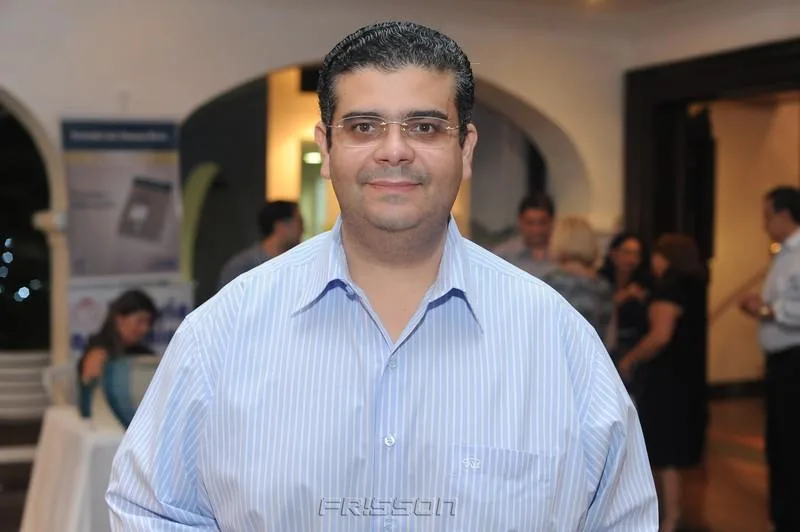 Ademar Bezerra Júnior