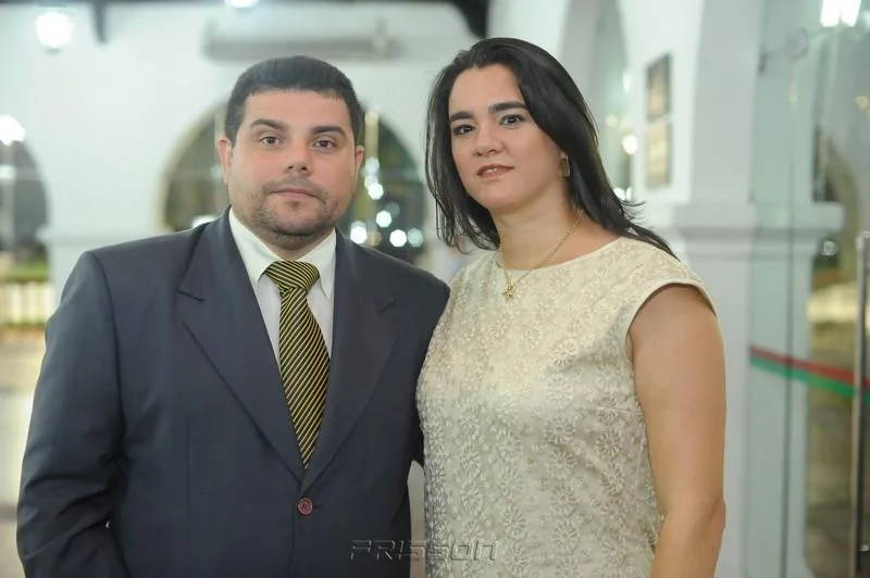 Cristian e Patrícia Sales