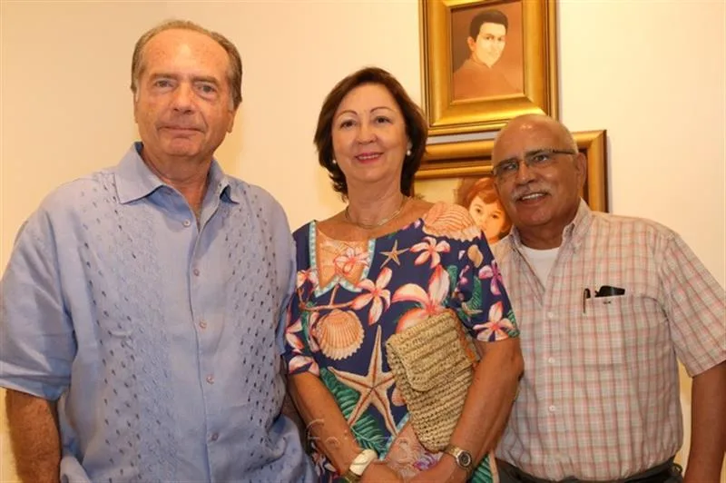 Hermano, Nivia Franck e Leo Teixeira