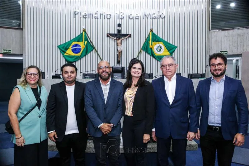 Adriana Leal, Italo Gomes, Valberto Abreu, Flavia Teixeira, Moraes Vilar e Fellipe Pontes