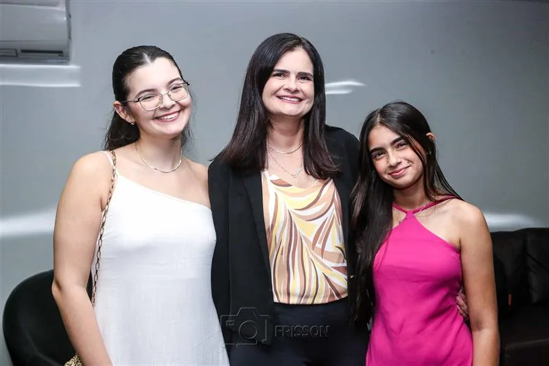 Eduarda, Flavia e Clara Teixeira