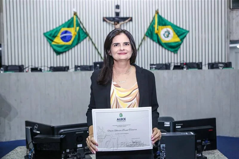 Flavia Teixeira