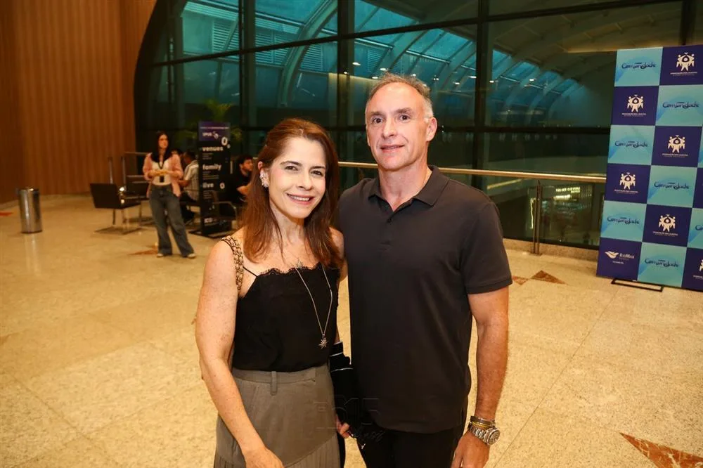 Carla e Rodrigo Nogueira