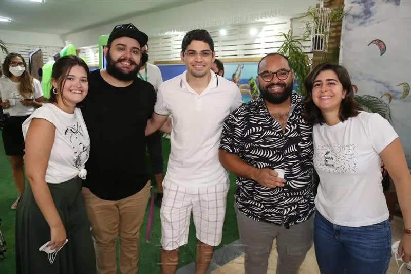 Aegla Benevides, Leo Alencar, Thiago Guimaraes, DArlison Azevedo e Mariana Zonari