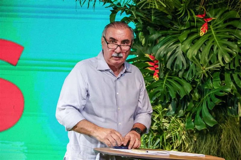 César Montenegro