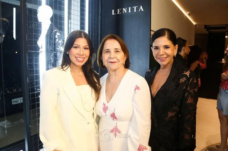 Maria Clara, Lenita e Maria Lúcia Negrão
