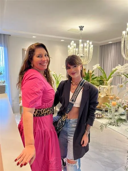 Adriana Cals e Maria Dias