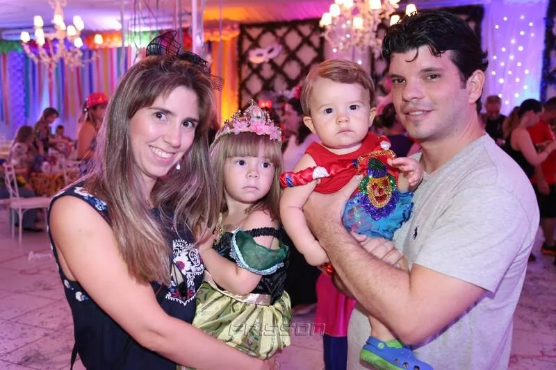 Celina, Sara, Bernardo e Marcelo Vasconcelos
