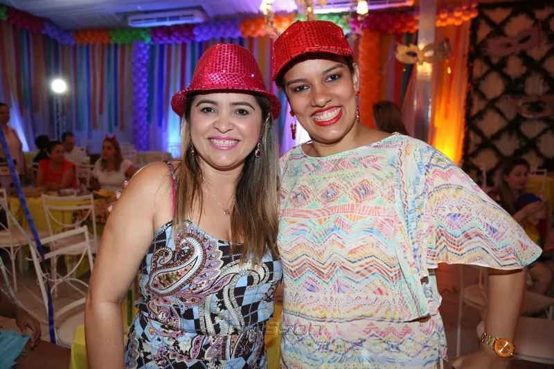 Edinuzia Gomes e Ana Karenini