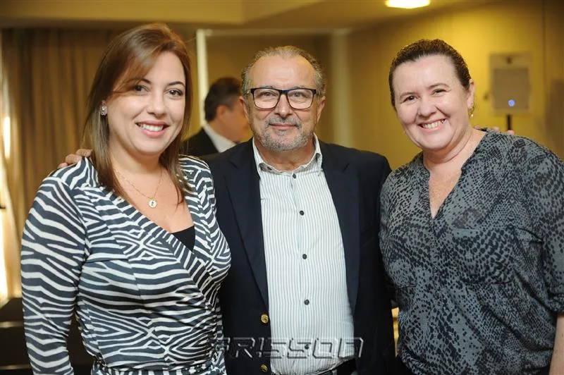 Alana Aguiar, Eduardo Odécio e Emília Ribeiro