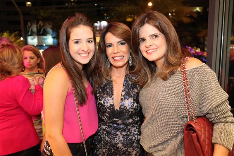 Amanda Feitosa, Maira Silva e Cristine Feitosa