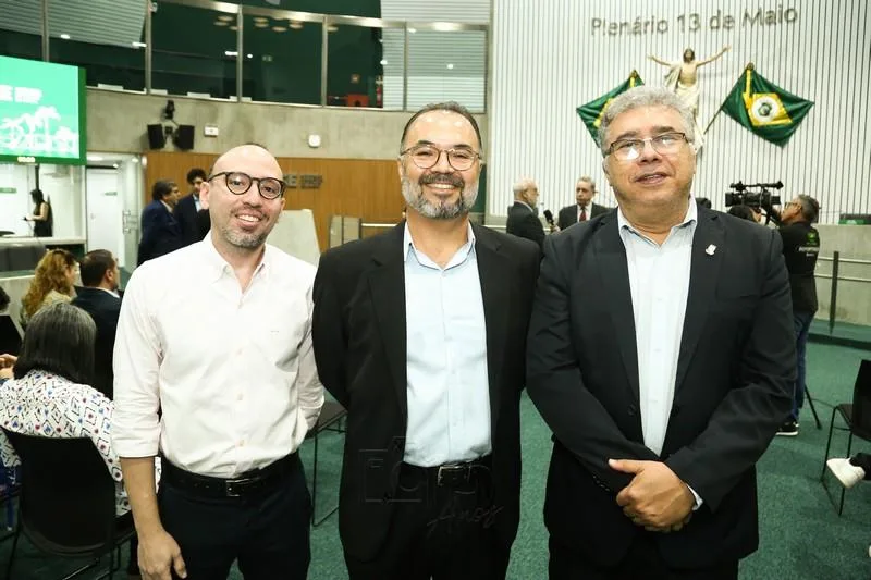 André Carvalho. Paolo Araújo e Altemar Muniz