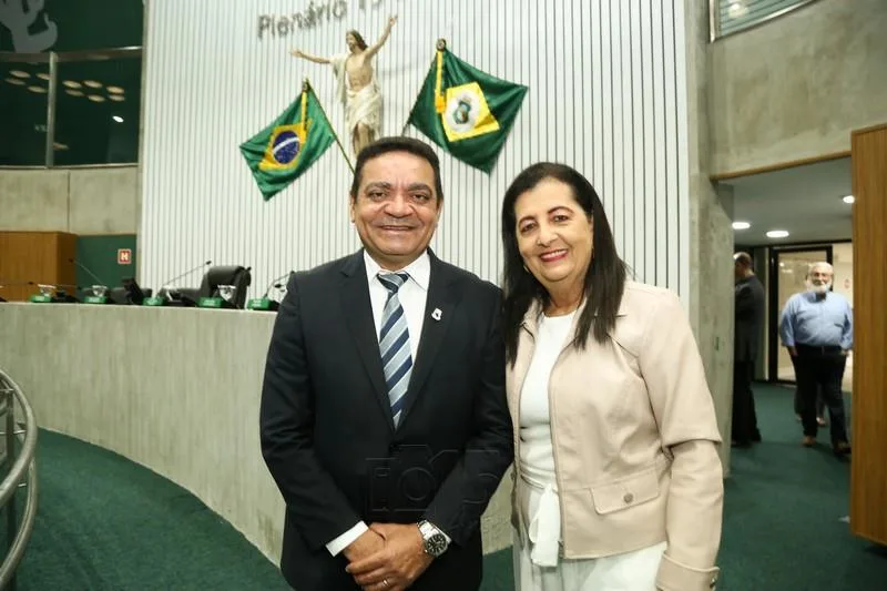 Hidelbrando Soares e Fátima Serpa
