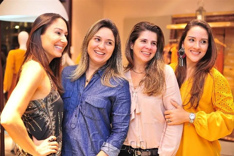Larissa Coelho, Marcella Camurça, Daniela Leitão e Natália Marques