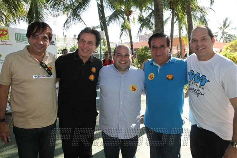 Carlos Gualter, Eunicio Oliveira, Roberto Claudio, Gaudencio Lucena e Freitas Junior
