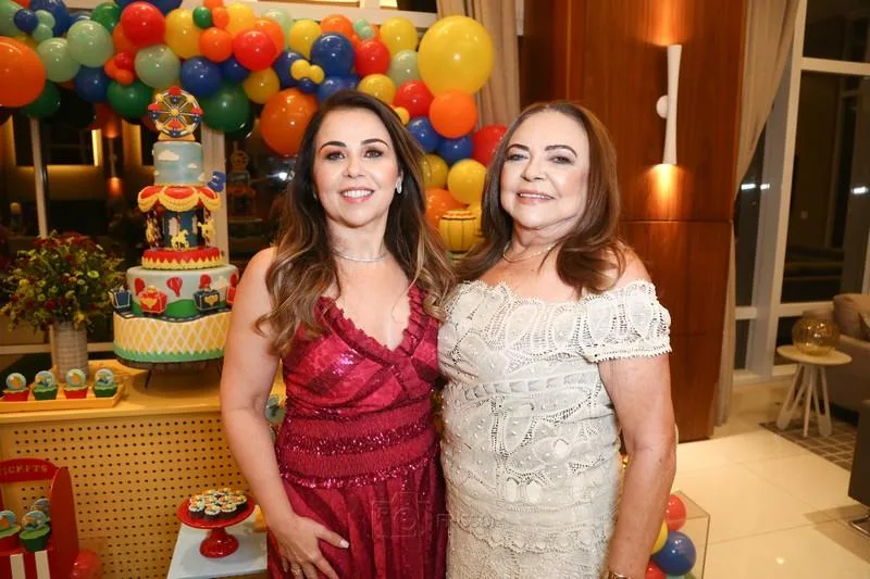 Cinthya Kalynne e Graça Costa
