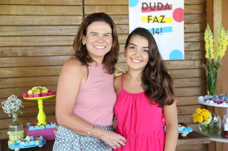 Clarissa Mota e Maria Eduarda Siqueira