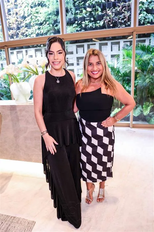 Carol e Fabiola Falcão