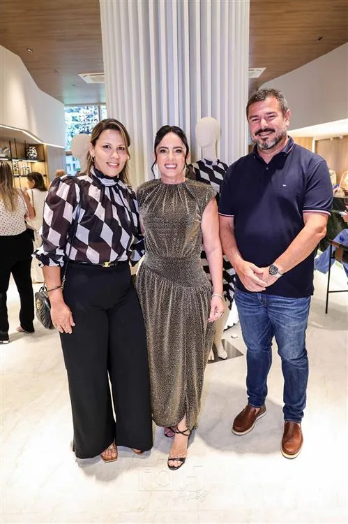 Carol Pinheiro, Raquel Falcão e Rodrigo Mota