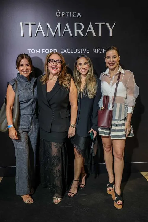 Cinthia Petri, Luiziane Cavalcante, Roberta Fernandes e Rafaelle Thomaz