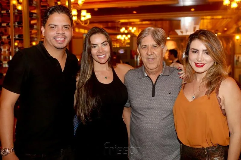 Luciano Genesio, Hanna Vanessa, Ângelo Oliva e Jaqueline Maya