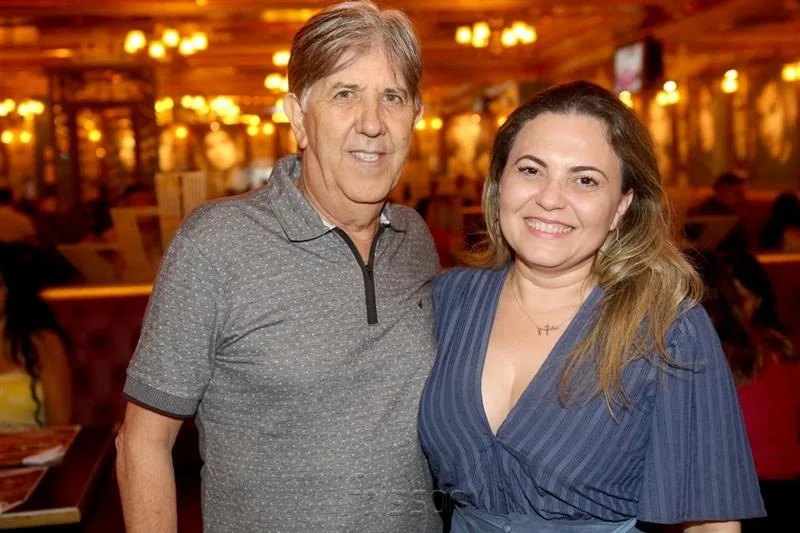 Ângelo e Tatiana Oliva
