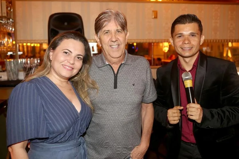 Tatiana, Ângelo Oliva e Ricardo Máximo