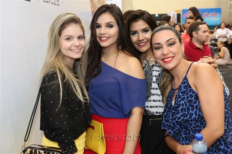 Andressa Telles, Gabriella Sanders, Ana Carolina Carvalho e Amanda Pinheiro