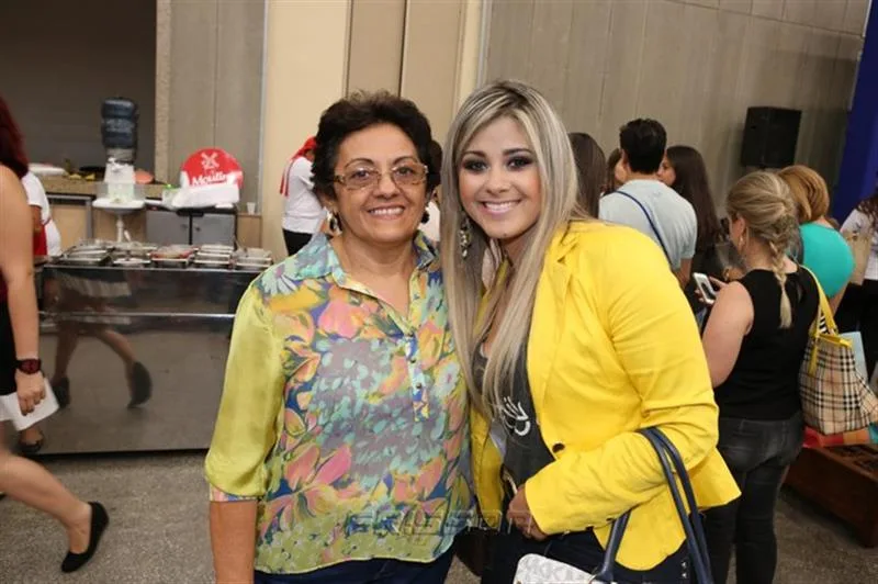 Elizabeth e Mônica Portela
