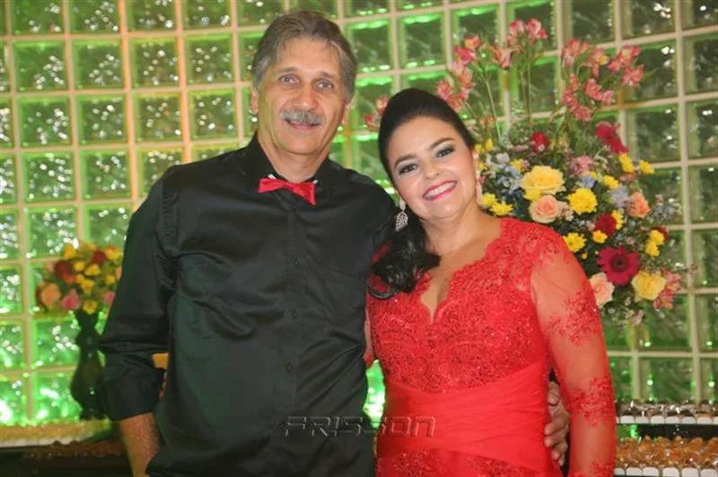 Albery Dias e Valéria Férrer