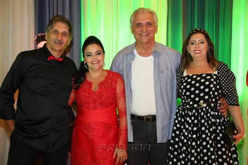 Albery Dias, Valéria Férrer, José e Solange Dias